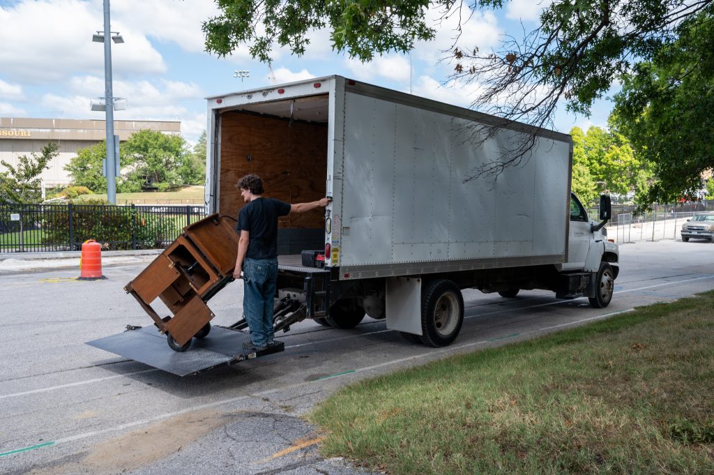 Campus movers